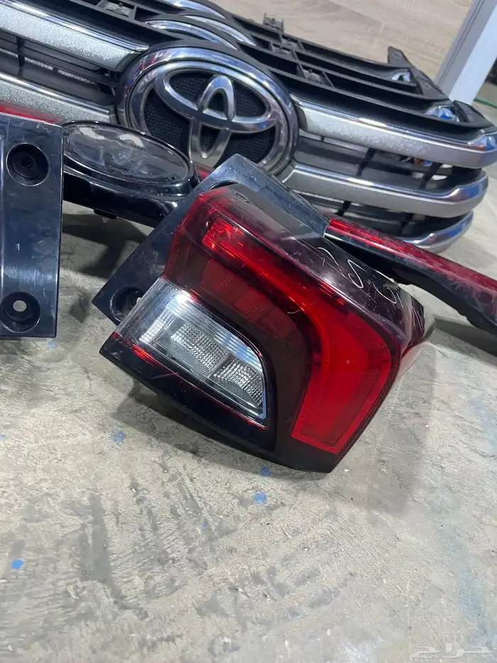 اصطبات خلفية فيلوز 2024-2025 1