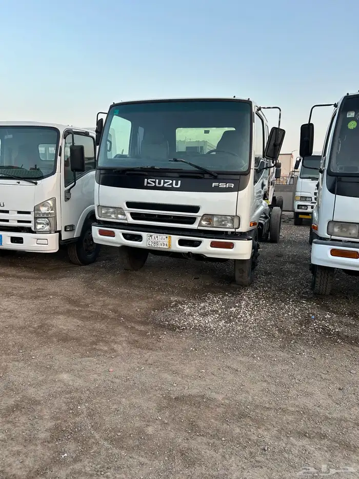 لوري ايسوزو عدد2 0