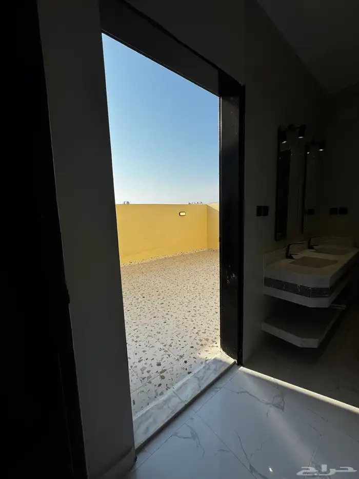 شقق و روف للبيع 11