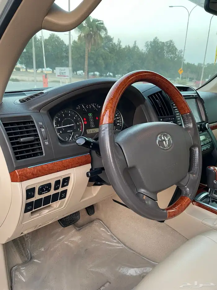 لاندكروزر 2014 GXR 34