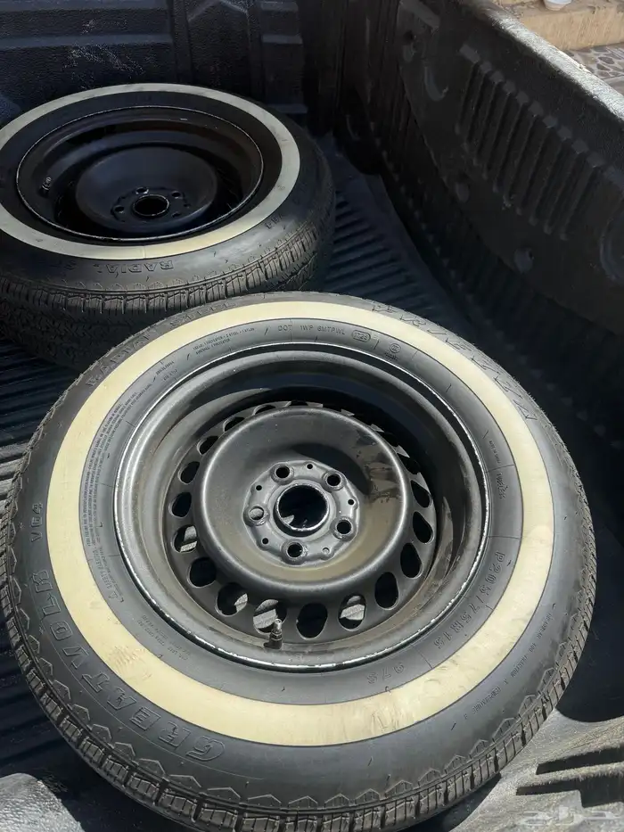 جنوط مورسدس وطقم كفرات جديد 0