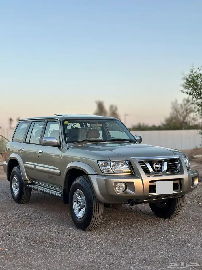 للبيع سوبر سفاري 2002 قير عادي اساس 0