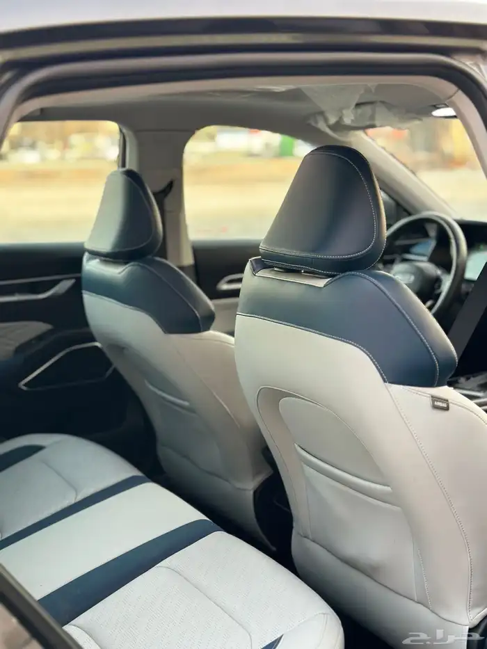 جيلي امجراند 7 عداد 54 الف 8