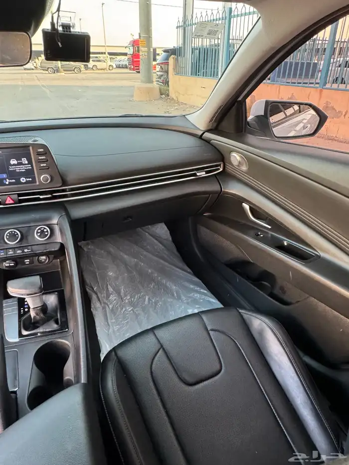 الانترا 2023 بنزين 10