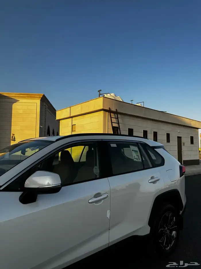 راف فور 2023 فل كامل سعودي 40