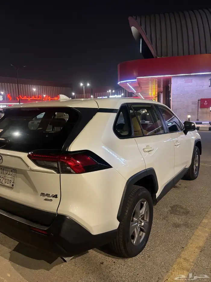 تايوتا رافور 2022 (دبل) 11