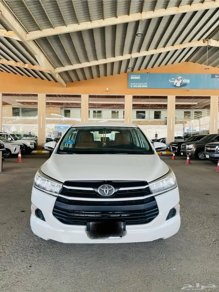 تويوتا انوفا بنزين - 2018 1