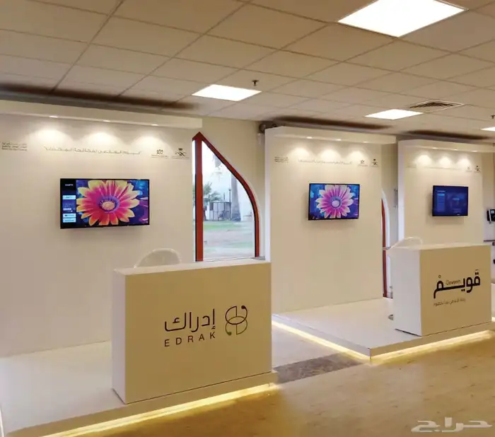 تصميم بوثات VIP وأجنحة معارض بتفصيل خاص - اطلب تصميمك 1