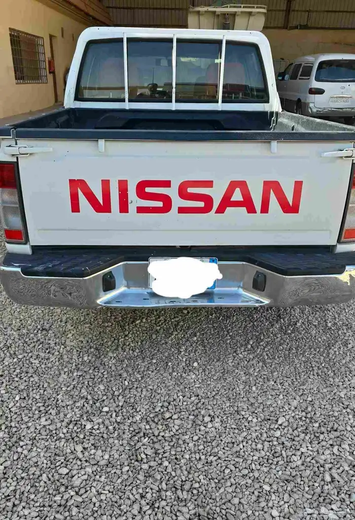 معرض نداء الجلاد للسيارات 2