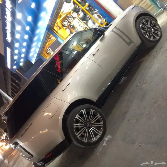 دعسات كهربائيه رنج روفر 2025 للتواصل 0