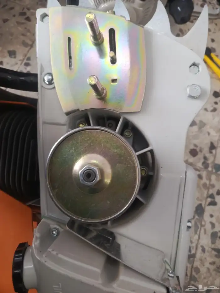 مطلوب جنازير وسيوف وتروس وشدادات لمنشار أشجار بنزين هذا الن 7