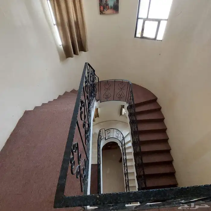 للبيع فيلا حي بدر مخطط 91 بالدمام مساحه 625م بأقل سعر 1