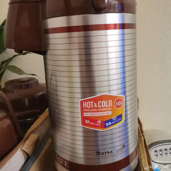 اربع دلال 3 لتر شبه جديدة 1