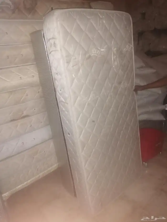 للبيع مراتب وبوكسات 1