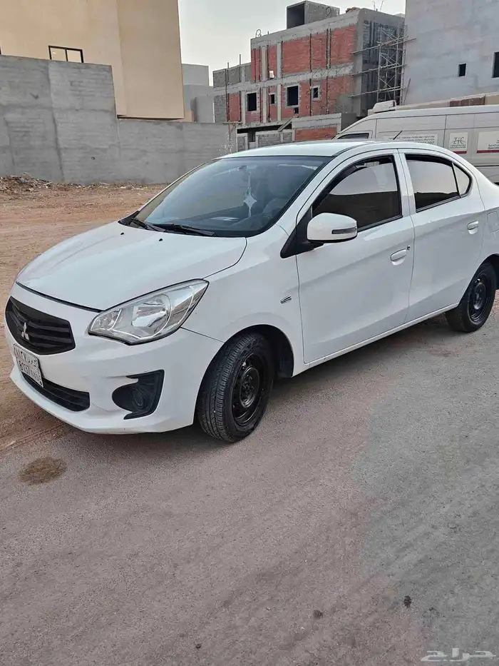 ميتسوبيشي اتراج 2018 للبيع 2