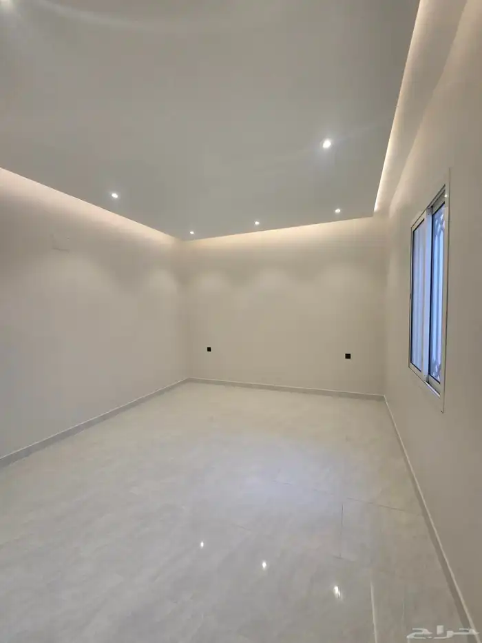 للبيع فيلا دورين وملحق 7 غرف نوم مكتمل الخدمات 25