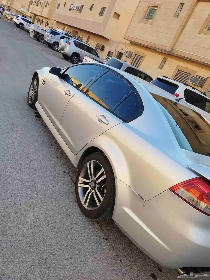 للبيع لومينا هولدن اساسي موديل 2010 فئة S 10