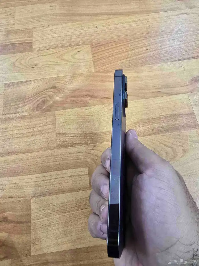 ايقون 14 برو ماكس 1