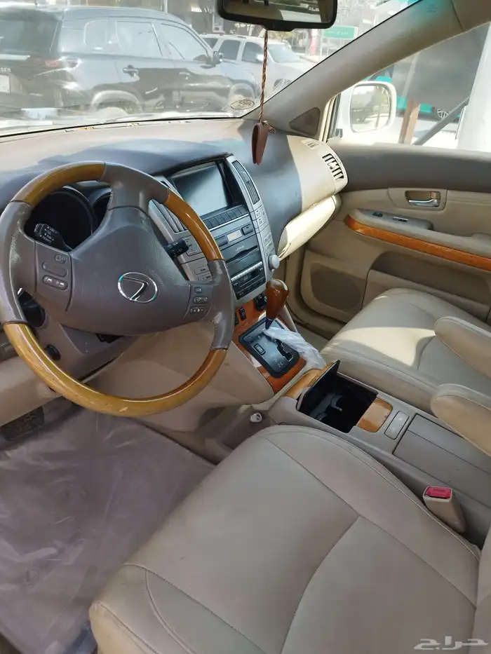 لكزس ار اس 2009 4