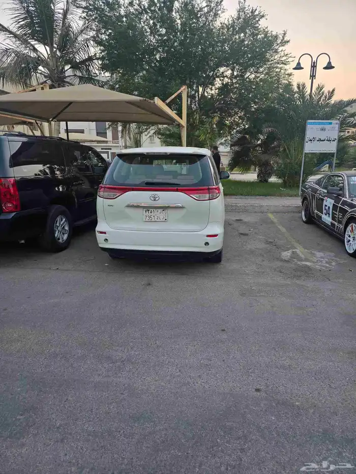 سيارة بريفيا موديل 2013 سيار  ماشاء الله السعر 22000 ريال 4