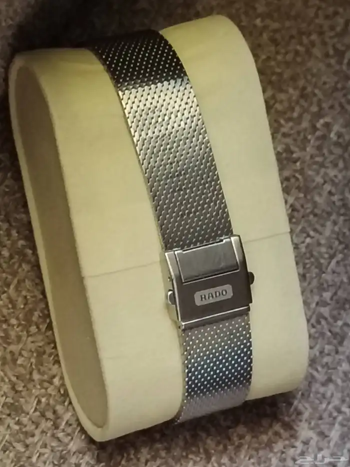ساعة RADO أصلية بتصميم أنيق وراقي 1