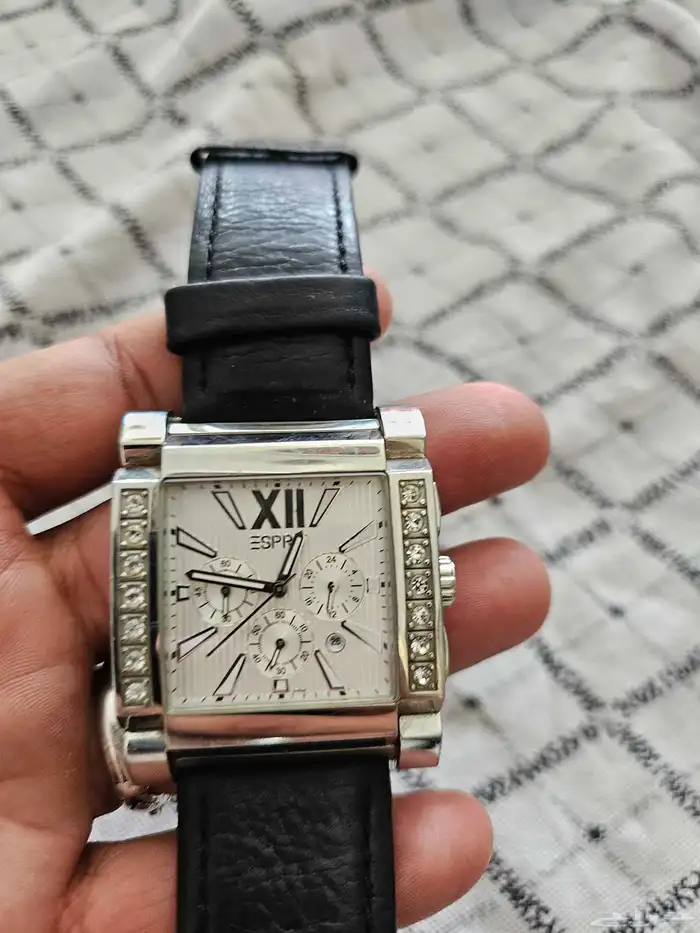 8 ساعات رجالي اصلي 34