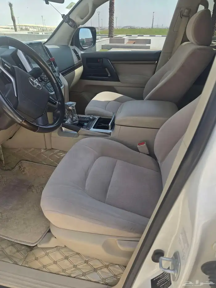 لاندكروزر ديزل 2020 6