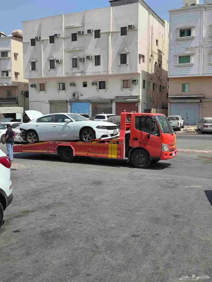 سطحة الدمام متوفرة 24 ساعة نقل سريع وامن داخل الدمام 2