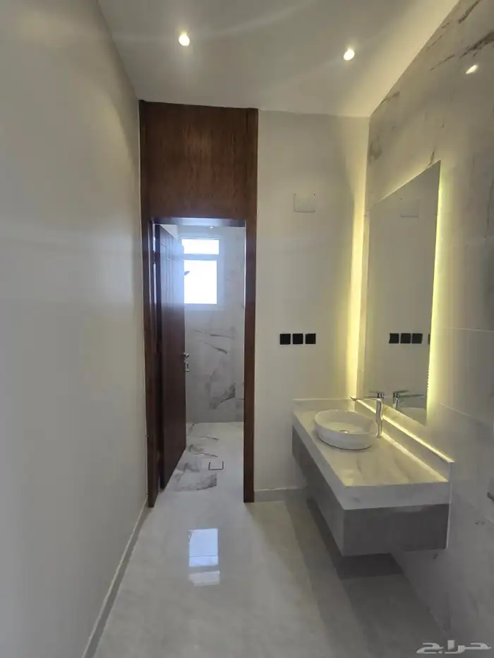 للبيع فيلا دورين وملحق 7 غرف نوم مكتمل الخدمات 29