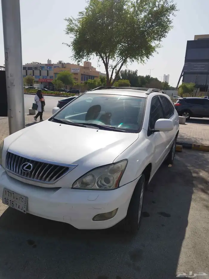 لكزس ار اس 2009 1