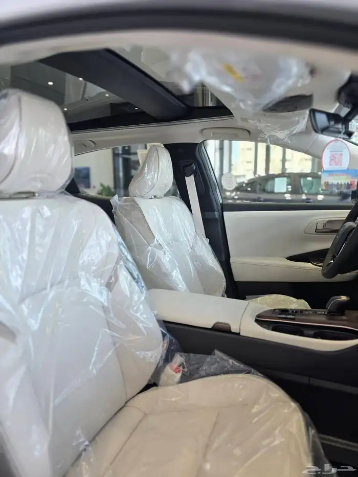 تويوتا كراون بريميوم 2026 4