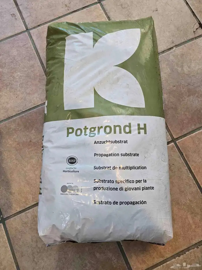 تربة نباتات داخليه و خارجية 0