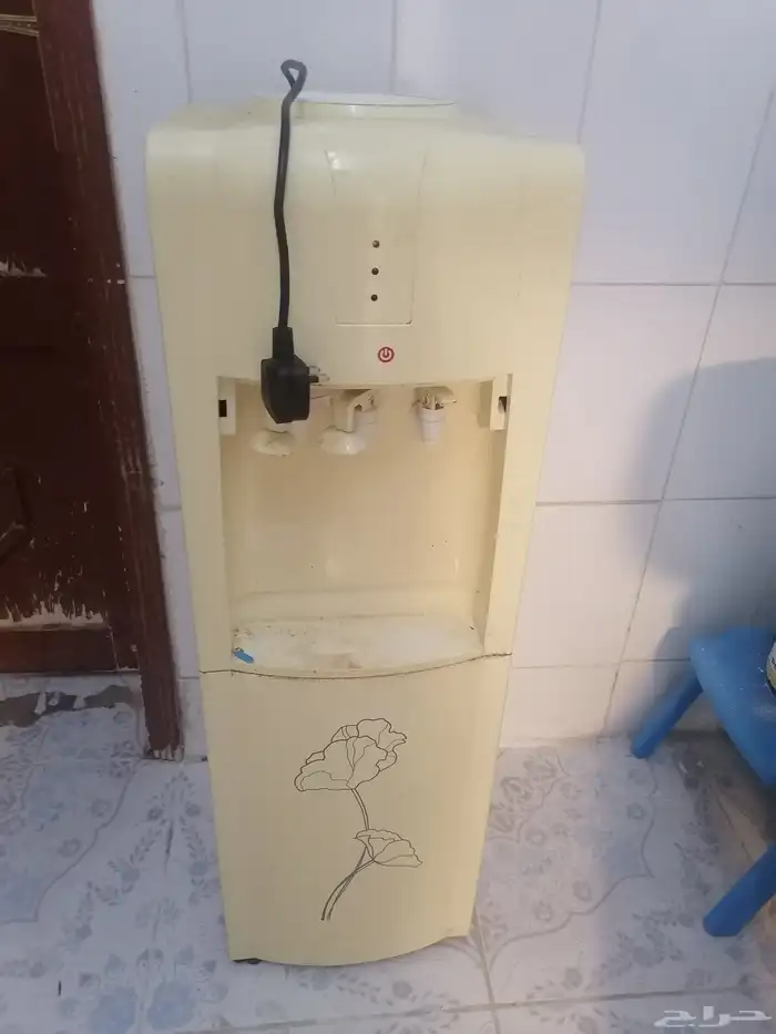 للبيع فرن وبراد ماء 1