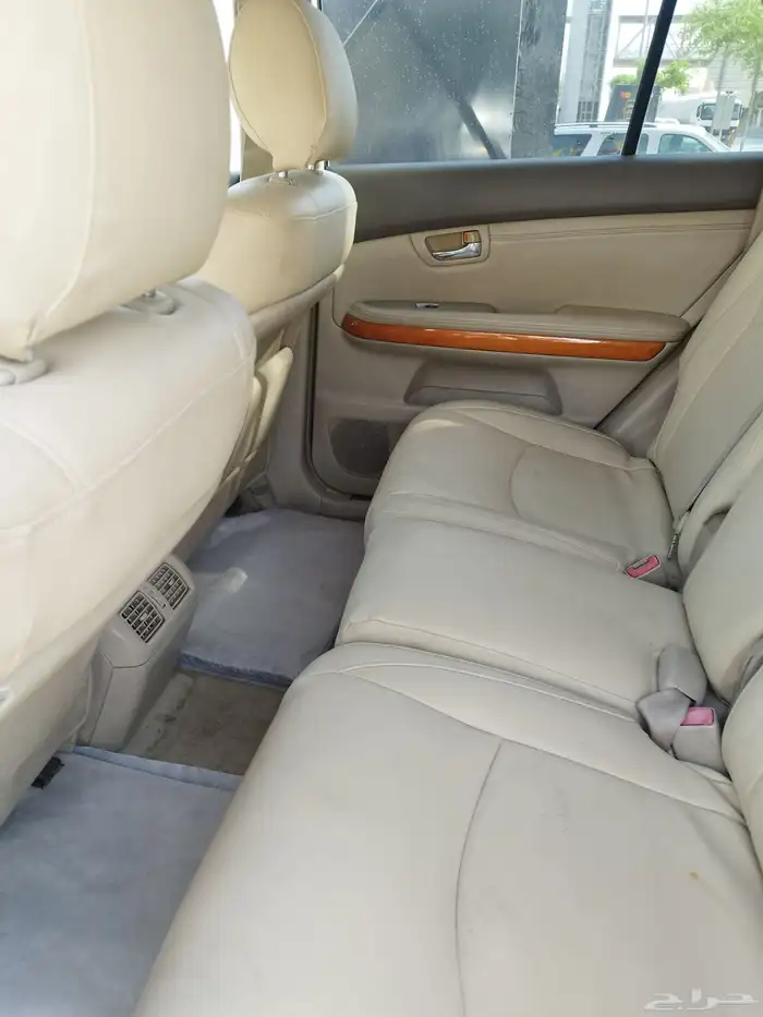 لكزس ار اس 2009 5