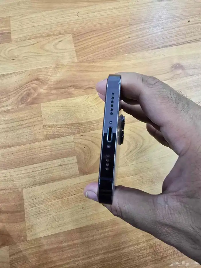 ايقون 14 برو ماكس 4