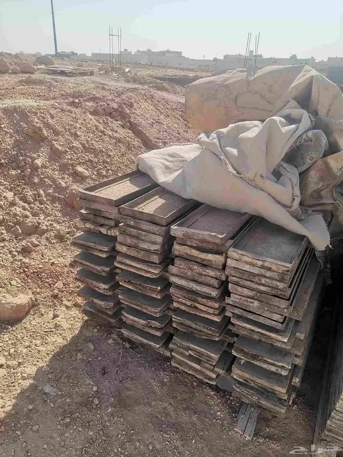 ضبانات خشب وحديد للبيع 0