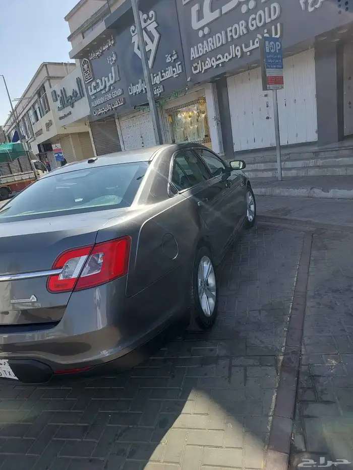 فورد تورس 2011 8