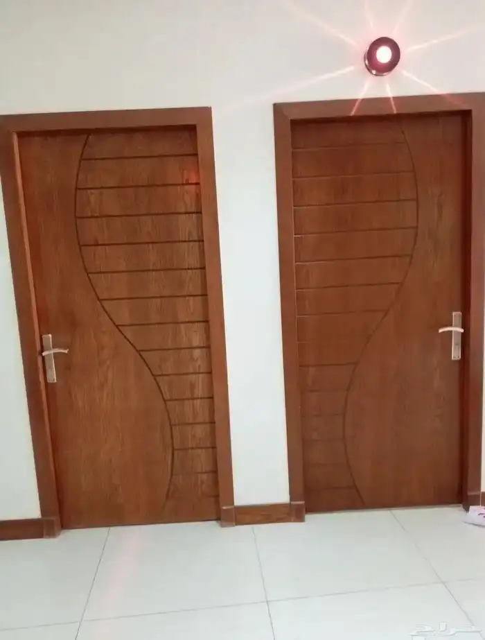 منجرة دليل الرائد لتفصيل ابواب الخشب والخزائن وديكورات 5