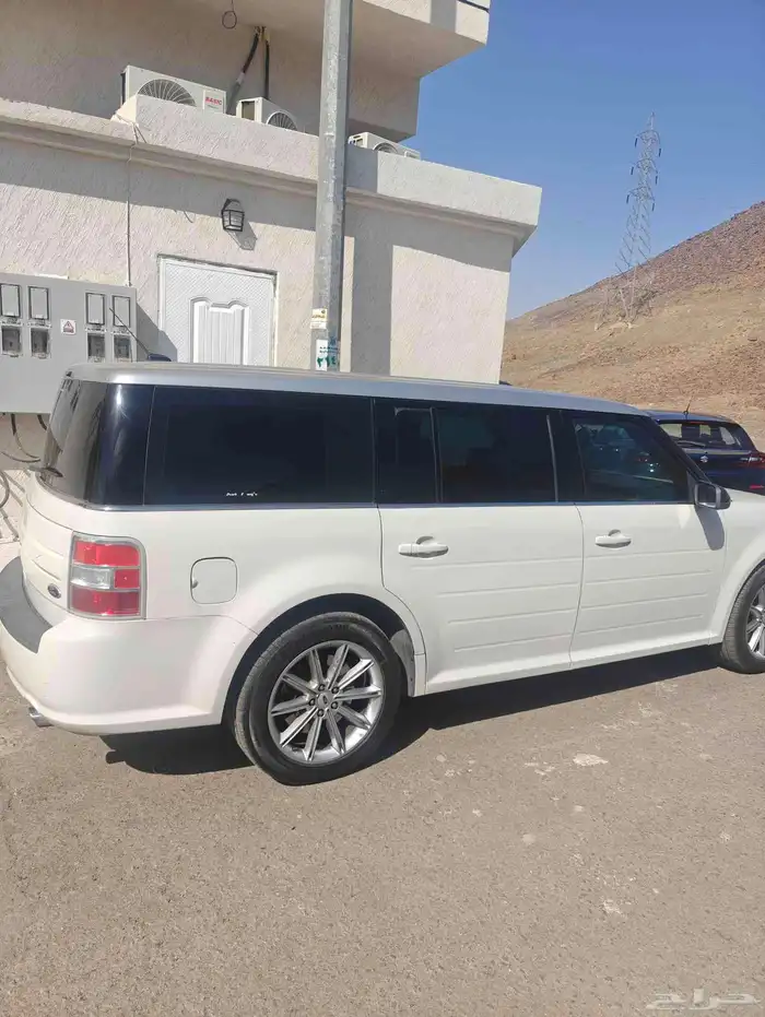 فورد فلكس 2013 6