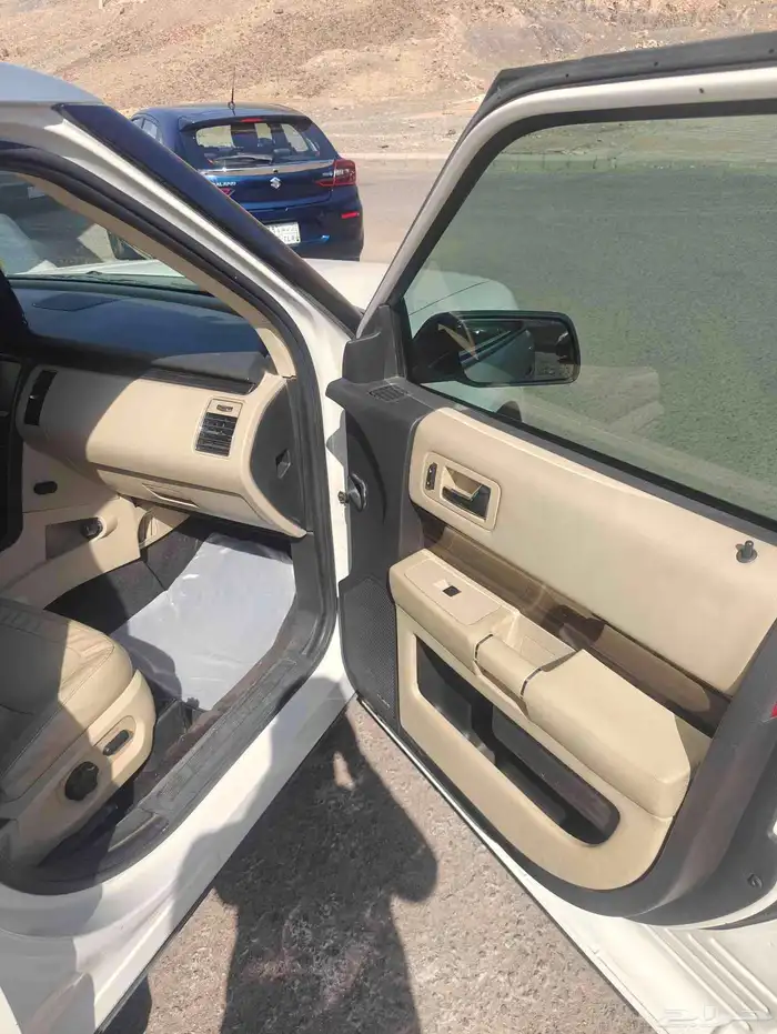 فورد فلكس 2013 4