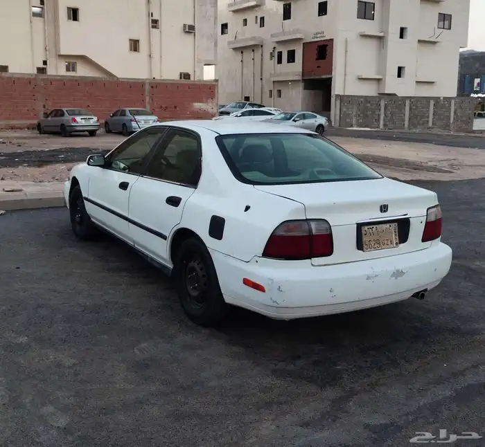 للبيع هوندا كورد 1997 2