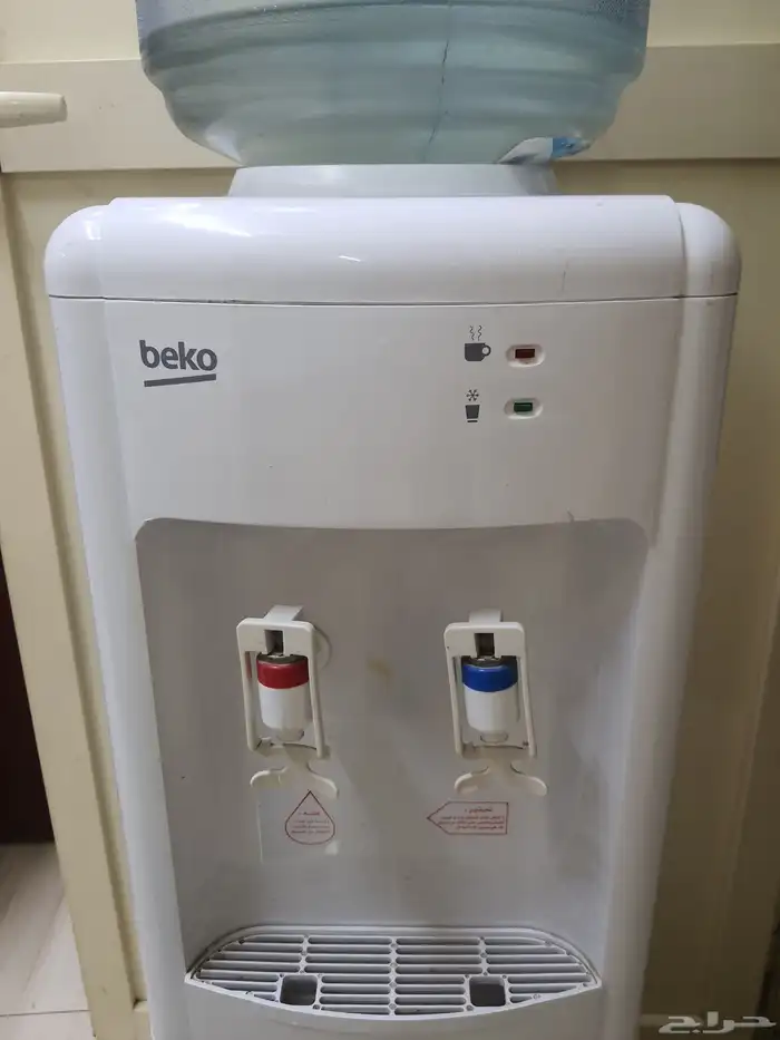 برادة بحاله ممتازة وقلايه هوائيه وفرن ومكرويف 1