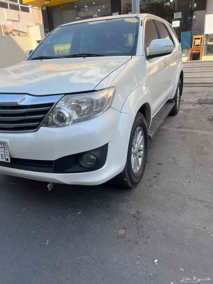 سياره تويوتا فورتشنر 0