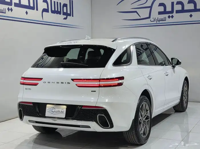جنسس GV70 وكاله 2023 3