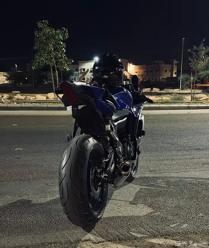 دباب ريس ياماها R7 2022 7