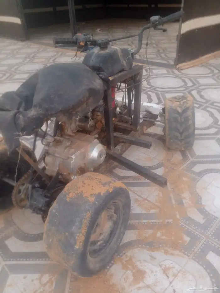 للبيع ادباب ابو اربع كفرات مقاس 90 صيني الدباب نضيف شغل سرعت 1