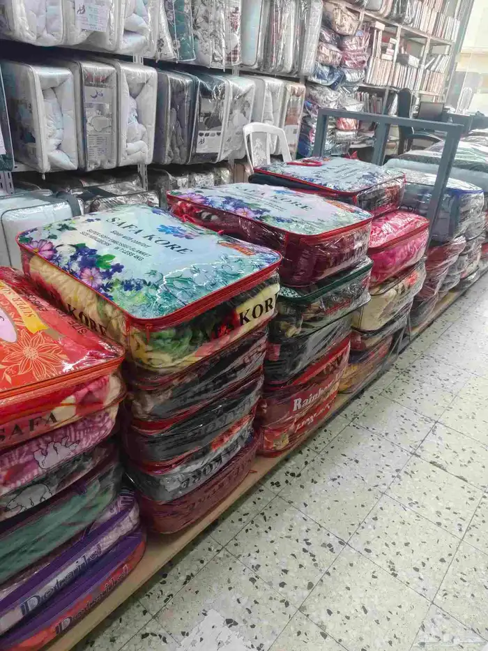 سرير حديد سرير بوكس دولاب ملابس دولاب خشب مفارش بطانية 9