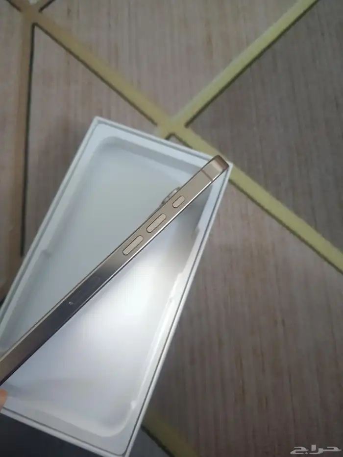 CALUS ip 16 Pro max شبيه ايفون 16 برو ماكس 4