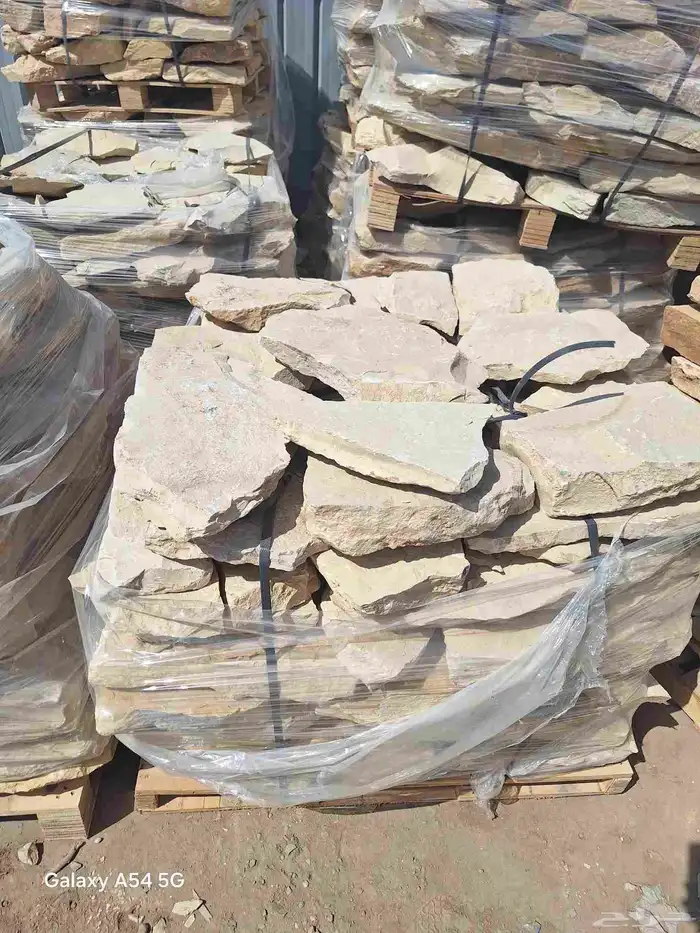 حجر عشوائي قشرة الجبل 3