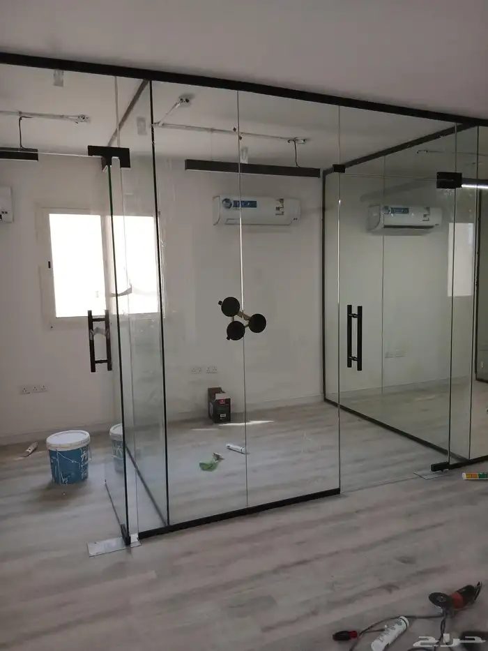 مكاتب سكوريت ابواب زجاج مكاتب 6